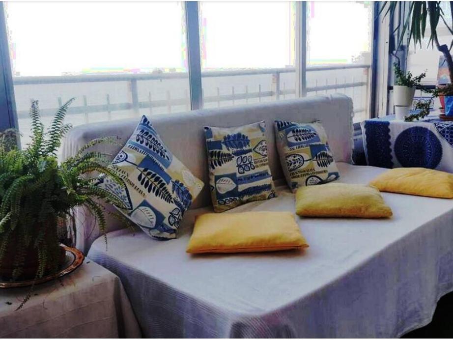 Blue Double Private Room At Front Beach - Habitacion Doble En La Playa Valência Exterior foto